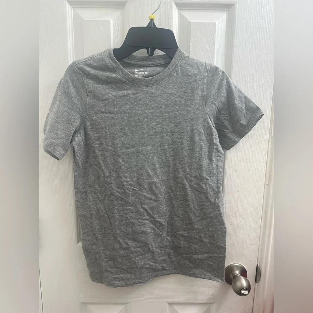 Nike Women's dri fit tee